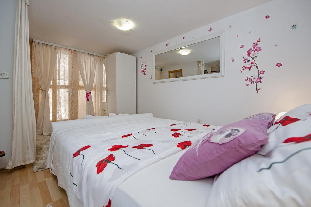 Apartment Premsai Ровинь Экстерьер фото