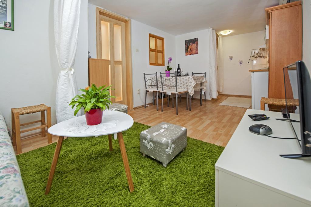 Apartment Premsai Ровинь Экстерьер фото